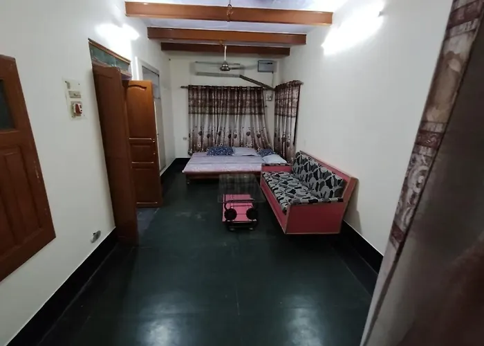 Heritage Homestay@Old City Near Ganges Varanasi